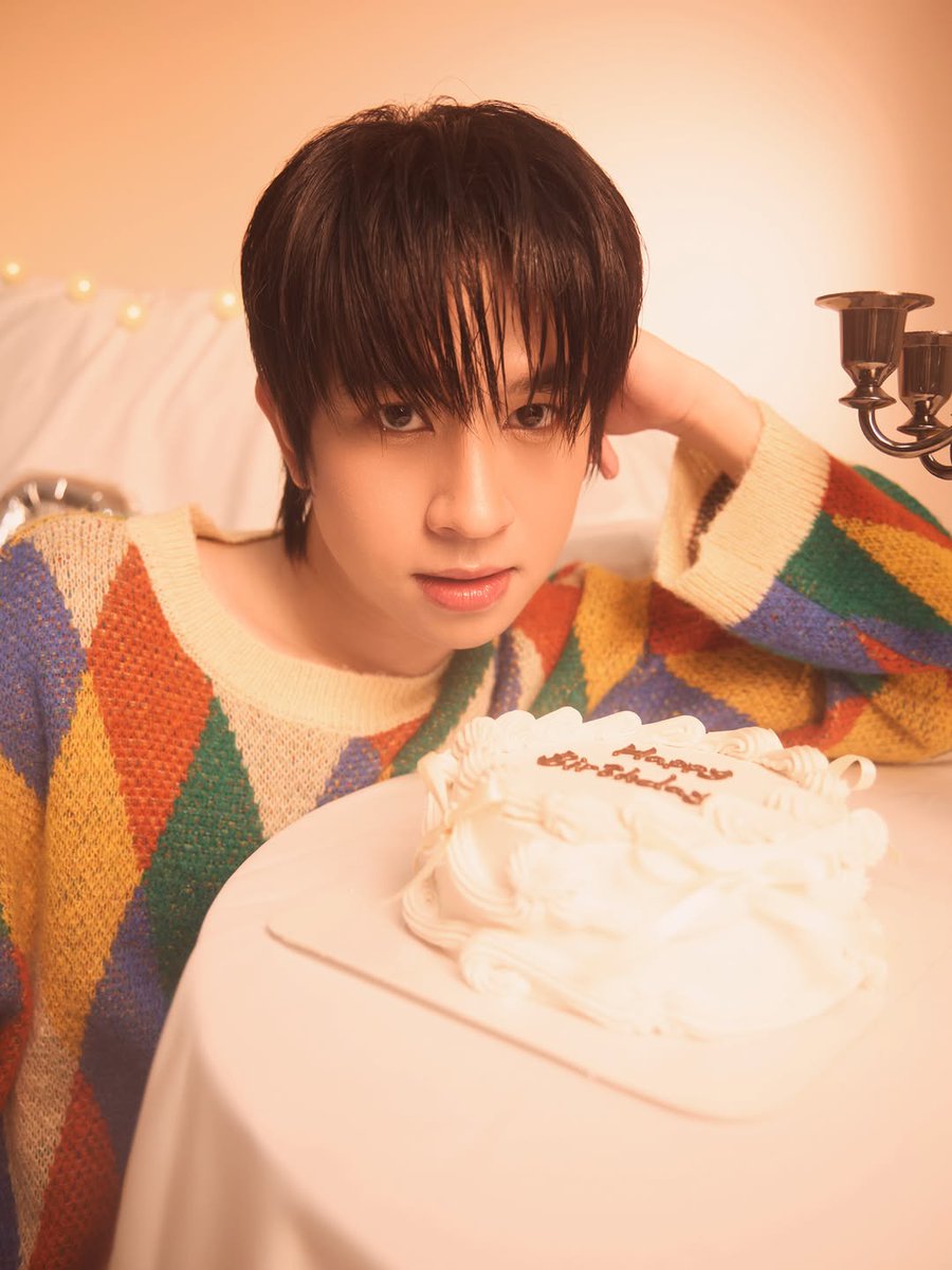 FlukeUnion's tweet photo. [IG] 2026.06.01 @ fluke_natouch

It’s my 30th birthday! 🎉 🎂

Feeling grateful for every lesson, every challenge, and every beautiful memory along the way. . . 

🔗 : https://t.co/8l5ufiGQgA

น้องฟลุ้ค 3(0) ขวบแล้วงับ
#30thHBDFlukeNatouch
#เจ้าแก้มก้อน #fluke_natouch https://t.co/Qcb4U2LuhF