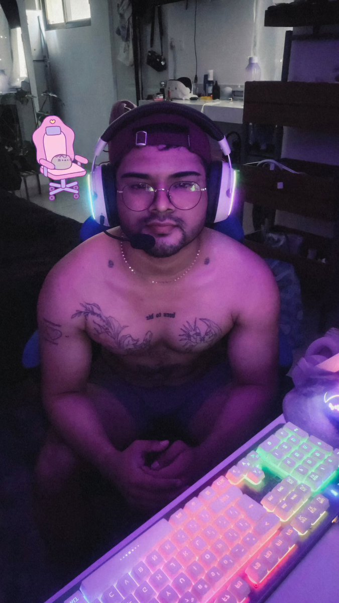 _Seuz_'s tweet photo. 👾👾👾👾👾👾 https://t.co/WdflPCCeGr