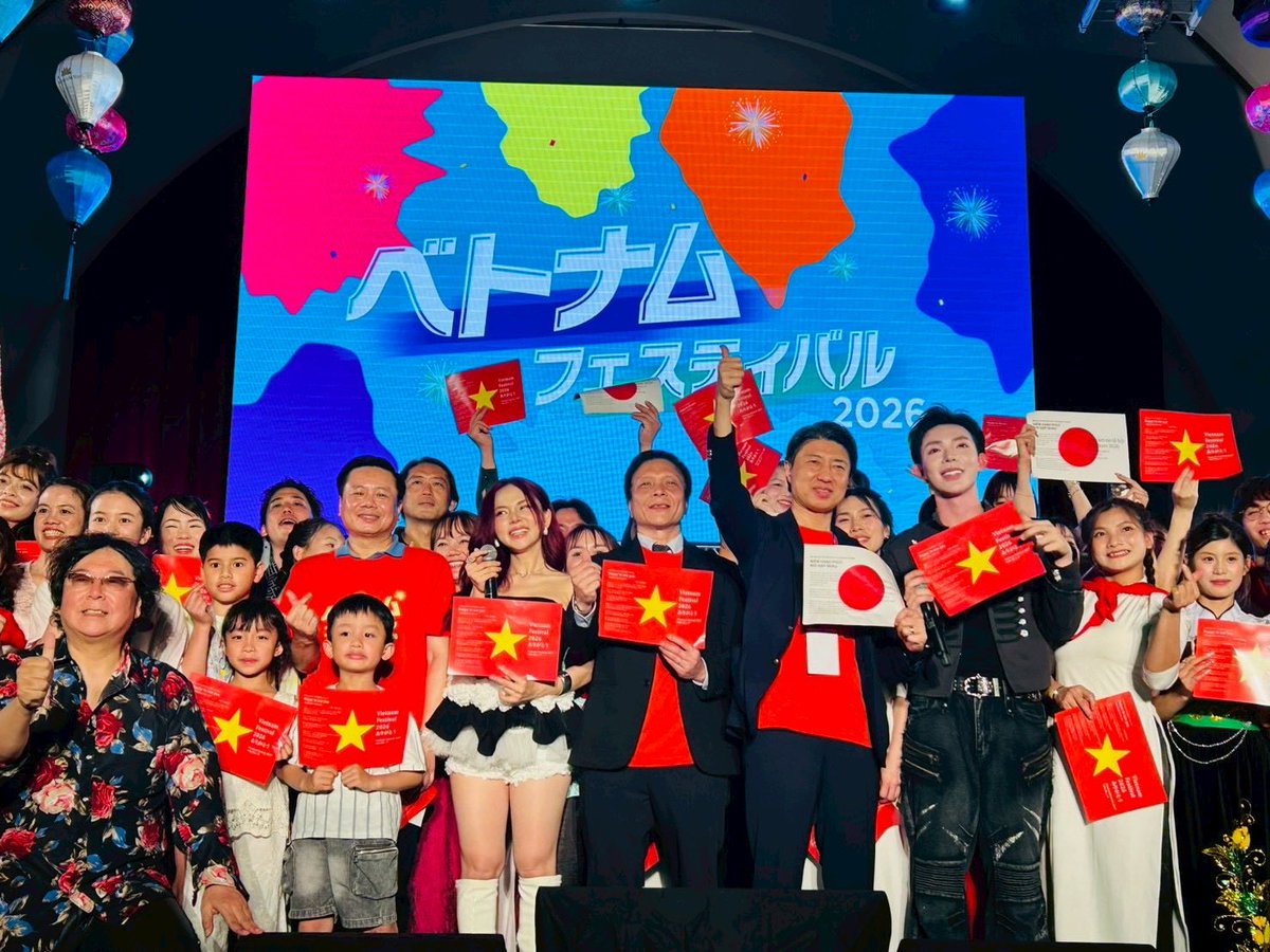 aoyagy's tweet photo. ベトナムフェスティバル2026 🇻🇳
週末2日間、代々木公園がベトナム一色！天気にも恵まれ、賑わいは最高潮に。ステージ、水上人形劇、120ものブースで「イマーシブベトナム」を実現。
共同委員長として、全ての皆様に心より感謝申し上げます。シンカムオン🙏
#ベトナムフェスティバル #ベトフェス2026 https://t.co/m8kytWbF5x