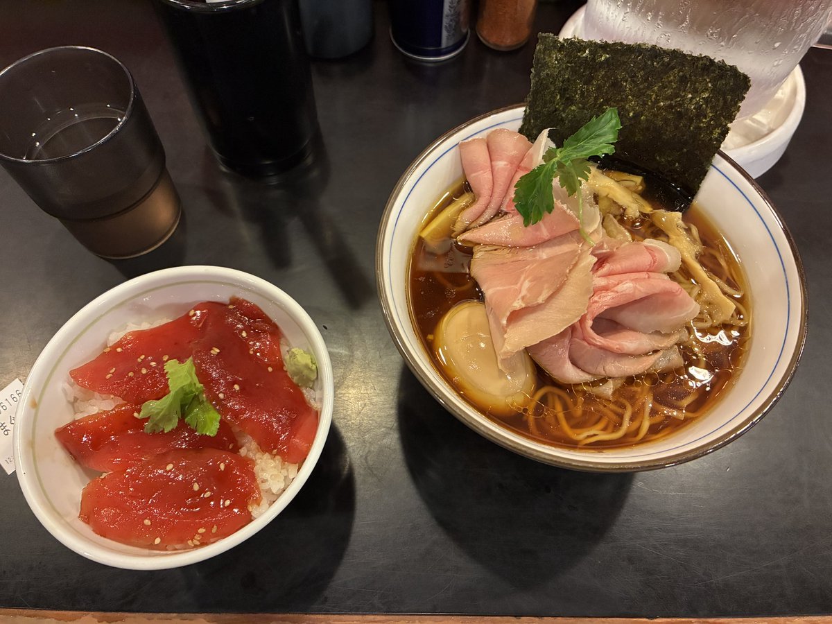 nob4l's tweet photo. 一泊二日で児玉郡神川の温泉へプチ旅行〜
道中で昼ご飯ラーメン堪能
すっごい美味しい❤️

中華そば四つ葉さん https://t.co/WFLcxP5Lu5