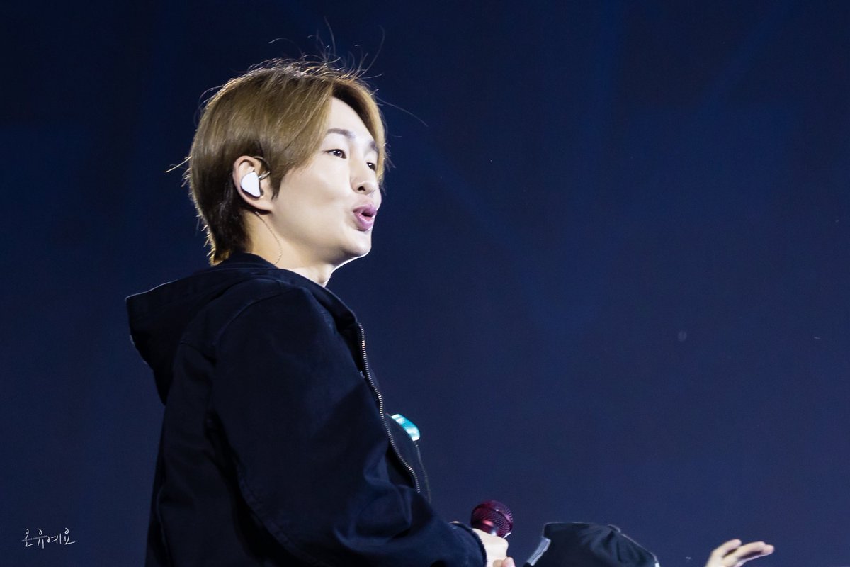 thisisonew_1214's tweet photo. 260529
.
The Trilogy I
2026 SHINee WORLD VIII
[THE INVERT]
Soundcheck
.
#온유 #ONEW #オンユ
#SHINee #샤이니 https://t.co/wSYtvpAysq