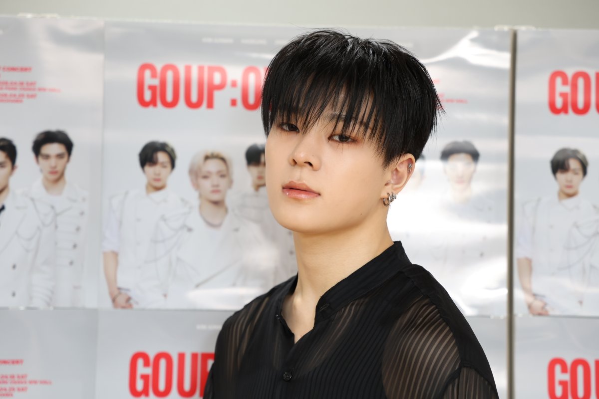 oricon's tweet photo. 【インタビュー🎤】
WHIB、『ボイプラ2』経て深まった絆

💭リーダー・キムジュンミン
「“それ”があれば、人生楽しくやっていける」
https://t.co/iuIddWbp2S

#WHIB @whib_official https://t.co/OWYVBtPsLh