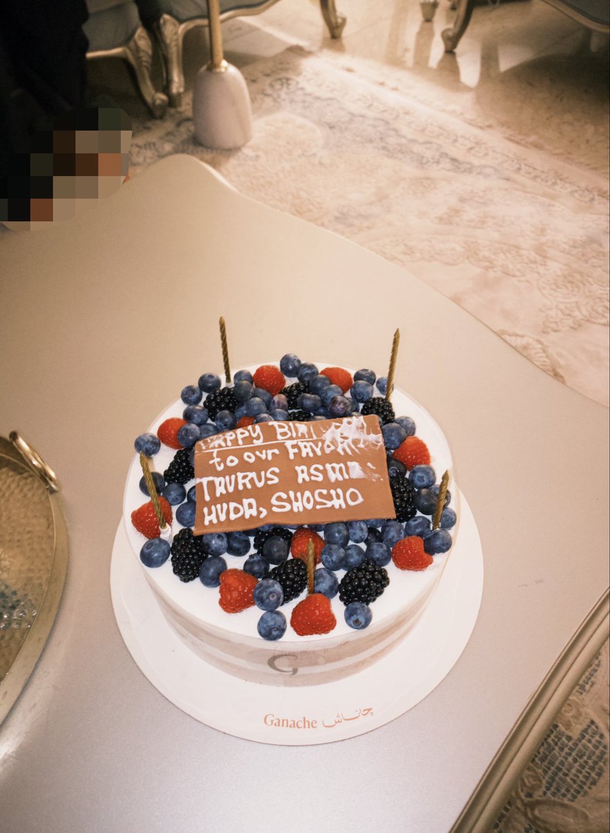 big_leenz's tweet photo. May☀️🎂🎓💕اوفر اول اعطيه 100/10 https://t.co/n6F0UBPESr