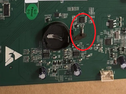 JNTGameDev's tweet photo. I found the culprit on the ActivPanel 6 86" Touchscreen display. Crystal Oscillator looked blown, leaked out and seemed stuck down onto the PCB.

Got two with the same issue, maybe it's an easy fix. https://t.co/7TNYqcSurr
