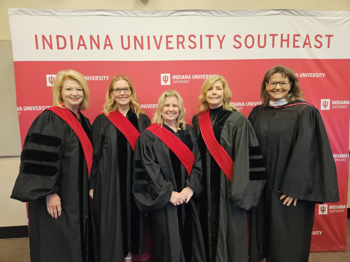 BronesHuber's tweet photo. Had the honor of participating in the commencement platform ceremony with my fellow board of advisors at Indiana University Southeast. Such an inspiring day to celebrate  the graduates and their achievements. The future is bright for these students. https://t.co/EpaO9z6seZ