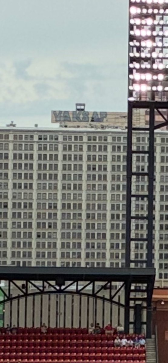 bashandpop2000's tweet photo. @stlcsb Graffiti- 611 Olive Street 63101 visible from Busch Stadium. Thanks for your service https://t.co/U4Ak6fRsqs