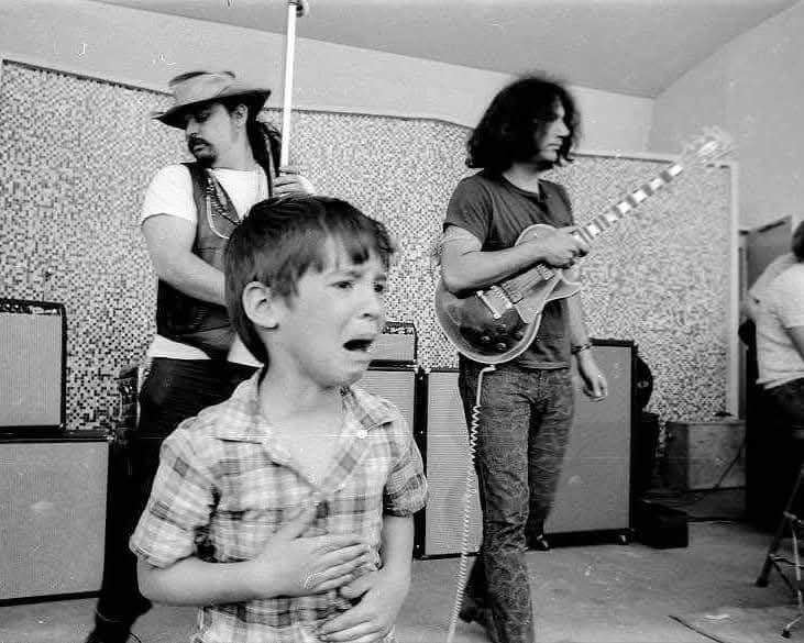 CPapasergio's tweet photo. On this day in 1967, the Grateful Dead made their debut in the concrete jungle of New York City with a free afternoon concert in Tompkins Square Park
📷 Newsday LLC and Fred McDurrah https://t.co/uueisrBFPz