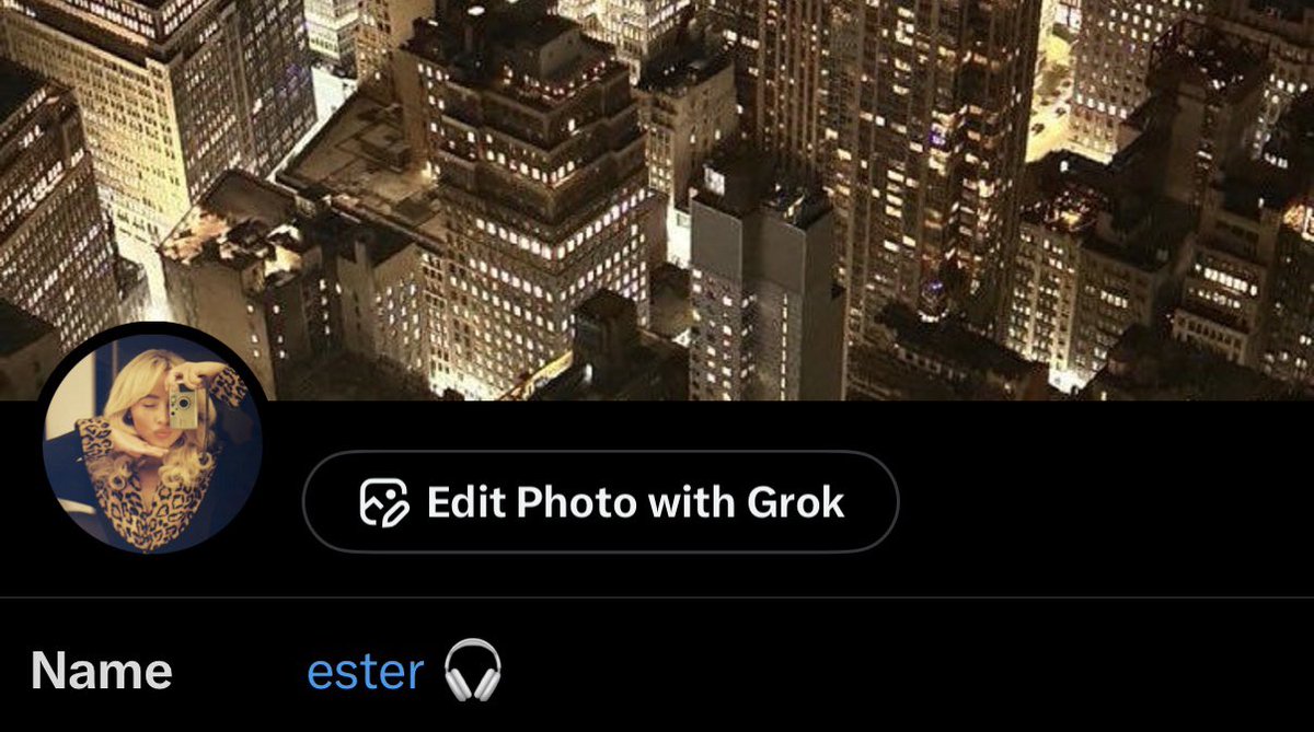 ester 🐝 tweet media