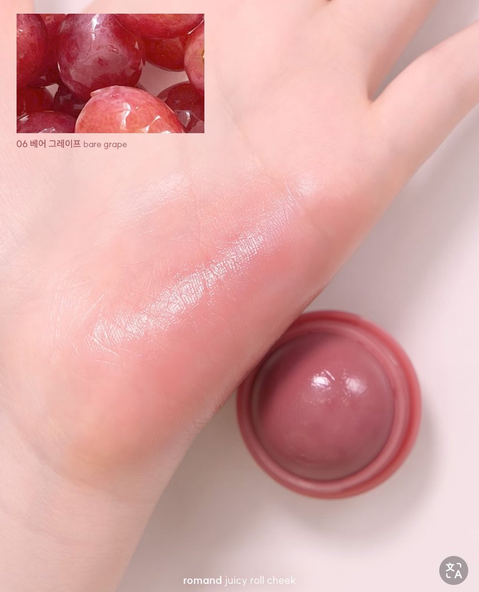 bemymelonlee's tweet photo. พร้อมส่ง rom&amp;nd 💖✨

บรัชกลม 160.-
-สี Bare Grapes 🍇 (แถมกลิตเตอร์)

ลิป 150.-
- เบอร์ 1,8,7,26 

บลัชออนกลมแก้มใสสุดคิวท์ เนื้อเจลฉ่ำวาว💖

#ตลาดนัดRIIZE #พรีออเดอร์เกาหลี #ตลาดนัดเอสป้า #ตลาดนัดเด็กหลง #ตลาดนัดอากาเซ่ #ตลาดนัดบัส #ตลาดนัดบังทัน #BTS_ARİRANG #ตลาดนัดลีน่าหมิว https://t.co/3Co15rsPp0