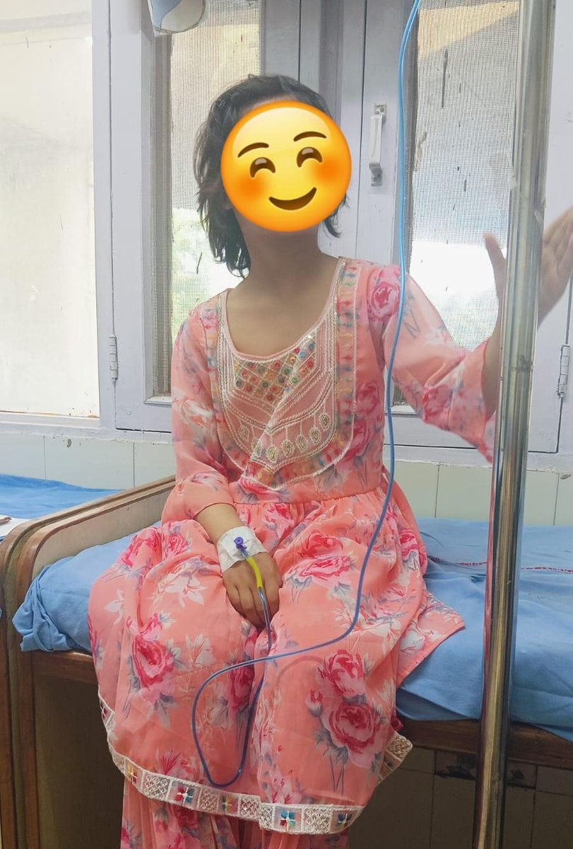 indiacares_2020's tweet photo. Anaya (7) from Kullu, #HimachalPradesh, is courageously fighting blood cancer for the second time. After overcoming the disease in 2022, she relapsed this year and is currently undergoing chemotherapy at @pgimerchd, showing remarkable strength and resilience. (1/3) https://t.co/QhnAfzz7UJ