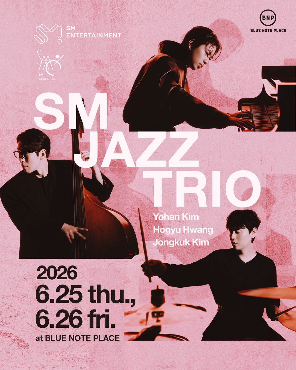bluenote_place's tweet photo. ◤PICK UP!◢
SM JAZZ TRIO

韓国モダンジャズシーンを象徴するプレイヤー、Yohan Kim、Hogyu Hwang、Jongkuk Kimにより結成されたオールスター・アンサンブル「SM Jazz Trio」。初来日公演となる今回、SM Entertainmentの代表的な楽曲をジャズ特有の旋律と感性で昇華させた注目のパフォーマンスを行う https://t.co/ZMTbrugS54