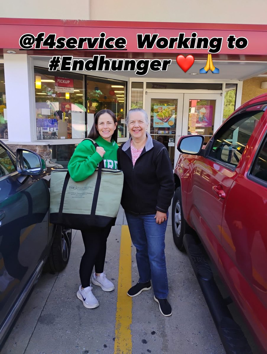 f4service's tweet photo. At @f4service , We love finding new #volunteers. ❤ 

Thanks to a volunteer adding a note in the church bulletin Saints Peter and Paul Parish - #WestChesterPa.  We can't feed people without community support.  #VOLUNTEER  😊 

#volunteerlocally #wefeedpeople #endhunger #F4 https://t.co/nitekQhoIF
