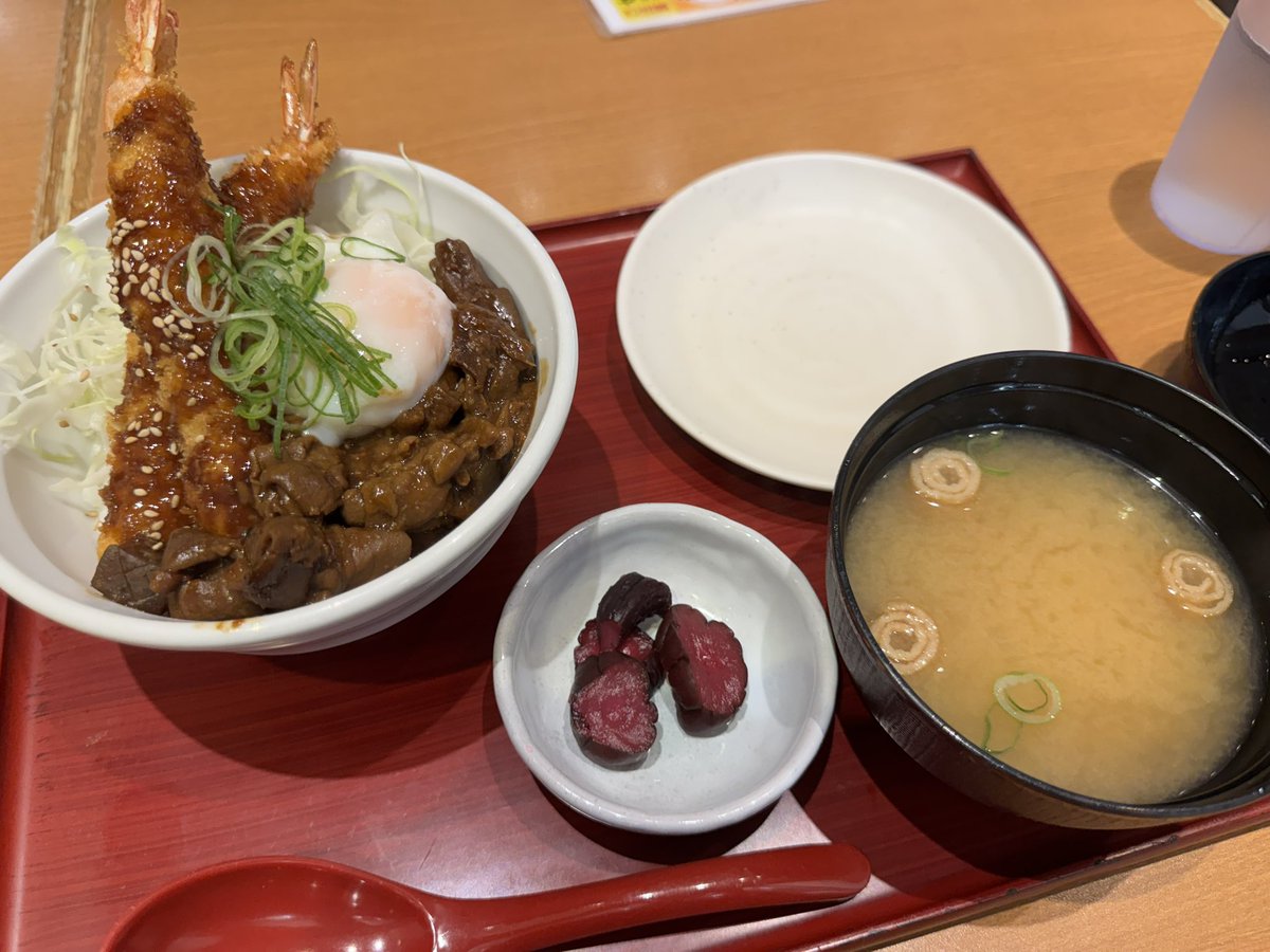 YOUMU358's tweet photo. 帰ります。
名古屋とても楽しかったです🎶
美味いもん食えてイベント参加できていい連休になりましたまた来ます https://t.co/748ZiB0oDS