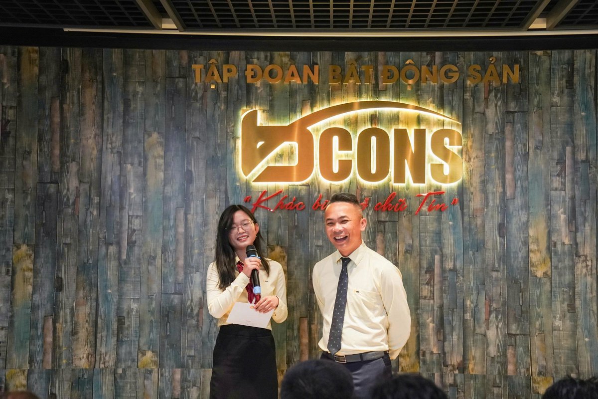 SanGDBcons's tweet photo. ✨ BCONS PS LAND | VINH DANH “NGÔI SAO HY VỌNG” – TIẾP LỬA CHIẾN BINH KINH DOANH ✨

#BCONS #BconsPSLand #ngoisaohyvong #chuongtrinhthidua #sales https://t.co/1bcUcnCVYl