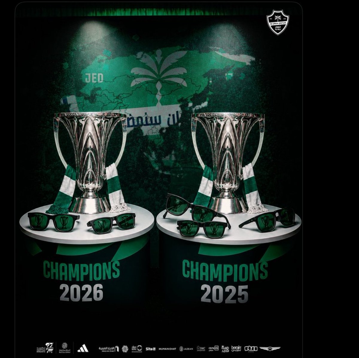 M7vrE's tweet photo. @PSG_arab @NADA_j25 @ALAHLI_FC الهيمنه على القارات 👌🏻👌🏻 https://t.co/7b6HZabxTZ