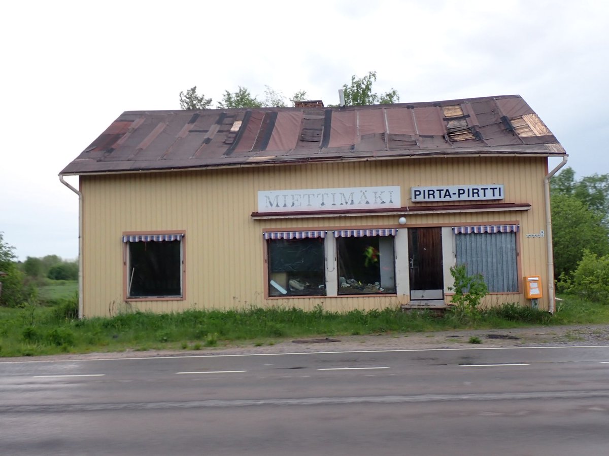 mkpaa's tweet photo. Puhe on puuroista. Noin tunnin nokoset ennen aamiaista Ylivieskassa. n. 850/1200 km. #tot1200 https://t.co/wxoeQ4HhN7