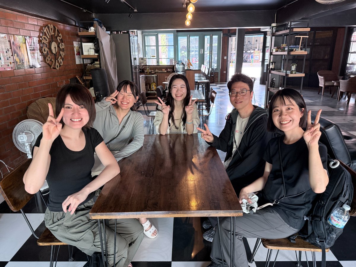 Nomadnian's tweet photo. チェンマイ7期がスタートしました🇹🇭

様々なバックグラウンドを持った仲間達がチェンマイに集結し、1ヶ月間にわたり海外での『試住』と『試職』を体験します🙌🏼✨

新たに出会ったみんなと充実した1ヶ月にしましょう！ https://t.co/R0nXIjuhJt
