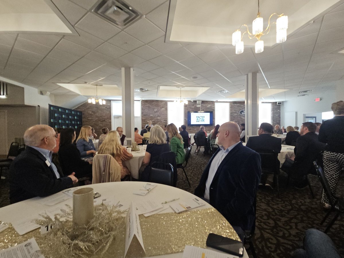 BronesHuber's tweet photo. Honored to start my birthday at the Blessings for Breakfast fundraiser for Center for Lay Ministries Food Pantry &amp; Bliss House. Thanks Kara Brown for all you and your team and volunteers do to help so many in our community. @DukeEnergy was proud to be a sponsor. https://t.co/ifoeqFahBa