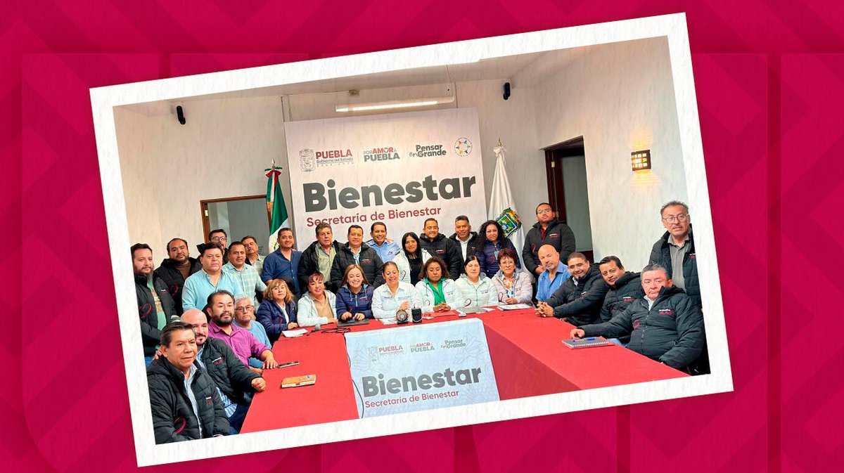 artemisa_laura's tweet photo. 👩🏻‍💼Soy una convencida de que #Educar es #Transformar.
Mi agradecimiento al #ColegiadoEducativo por sumar esfuerzos, pero especialmente por organizar el panel “Construyendo el #Bienestar en Comunidad” que unió a más de 5,500 docentes👩🏻‍🏫.
🧑🏽‍🏫🧑🏻‍🏫Maestras y maestros somos transformadores de la sociedad y eso representa un gran compromiso, desafío y responsabilidad que tomamos con amor.
¡Gracias por su tarea diaria en favor de Puebla 🌇!