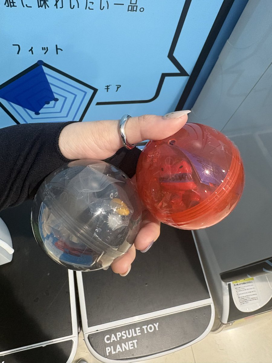 RPwwy's tweet photo. 【交換】DAISUKE KONDO art collection mascot figure 2　ガチャ

【譲】thiranosaurusu   とpengin

【求】kamo と shirokuma

梅田にて手渡し＞郵送📮
お気軽にお声掛けください🙇‍♀️ https://t.co/l43pXqE7pP
