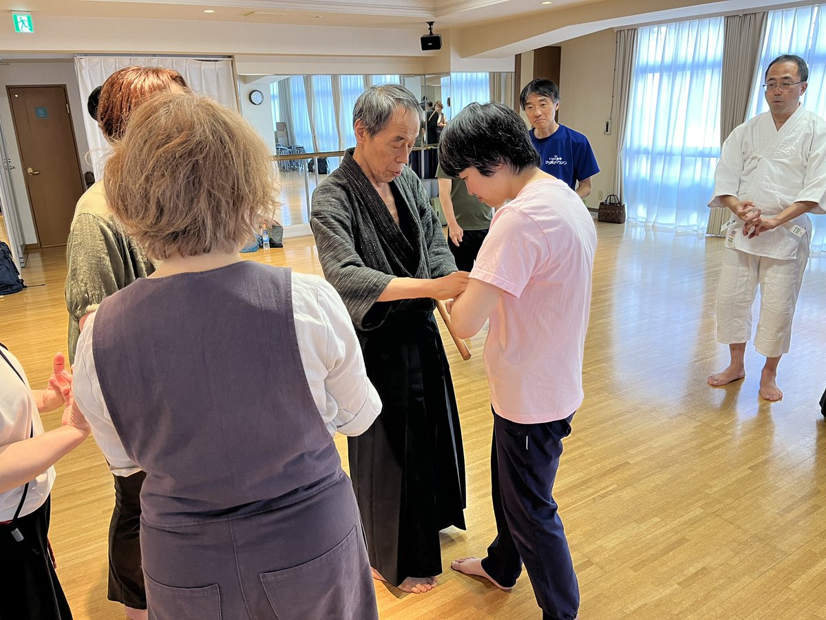 武術研究家 甲野善紀氏 サイン色紙 甲野善紀 (@shouseikan) / Posts / X