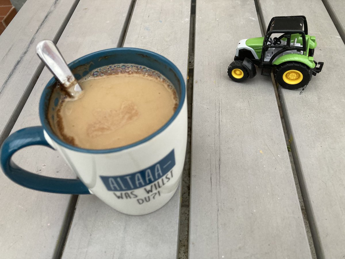 BineB's tweet photo. Moin, allerseits! Käffchen? ☀️ https://t.co/dH8gonStEF