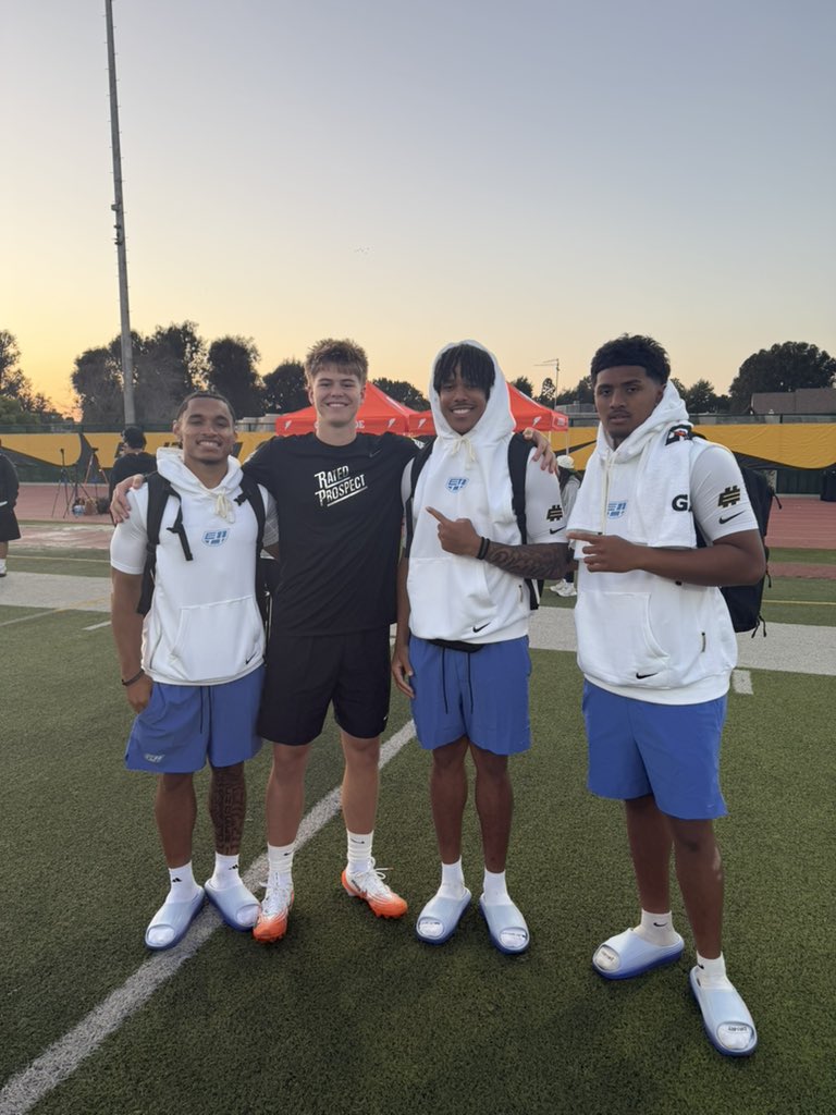 JakeNawrot's tweet photo. Had an amazing experience at the @Elite11 finals!! Thank you to @Stumpf_Brian and the rest of the staff that helped make it possible!

Words can’t describe how grateful I am for all of this.  Hoping just 5 months ago I could get a regional invite, to competing in the finals! God is good and I’m grateful for it all!