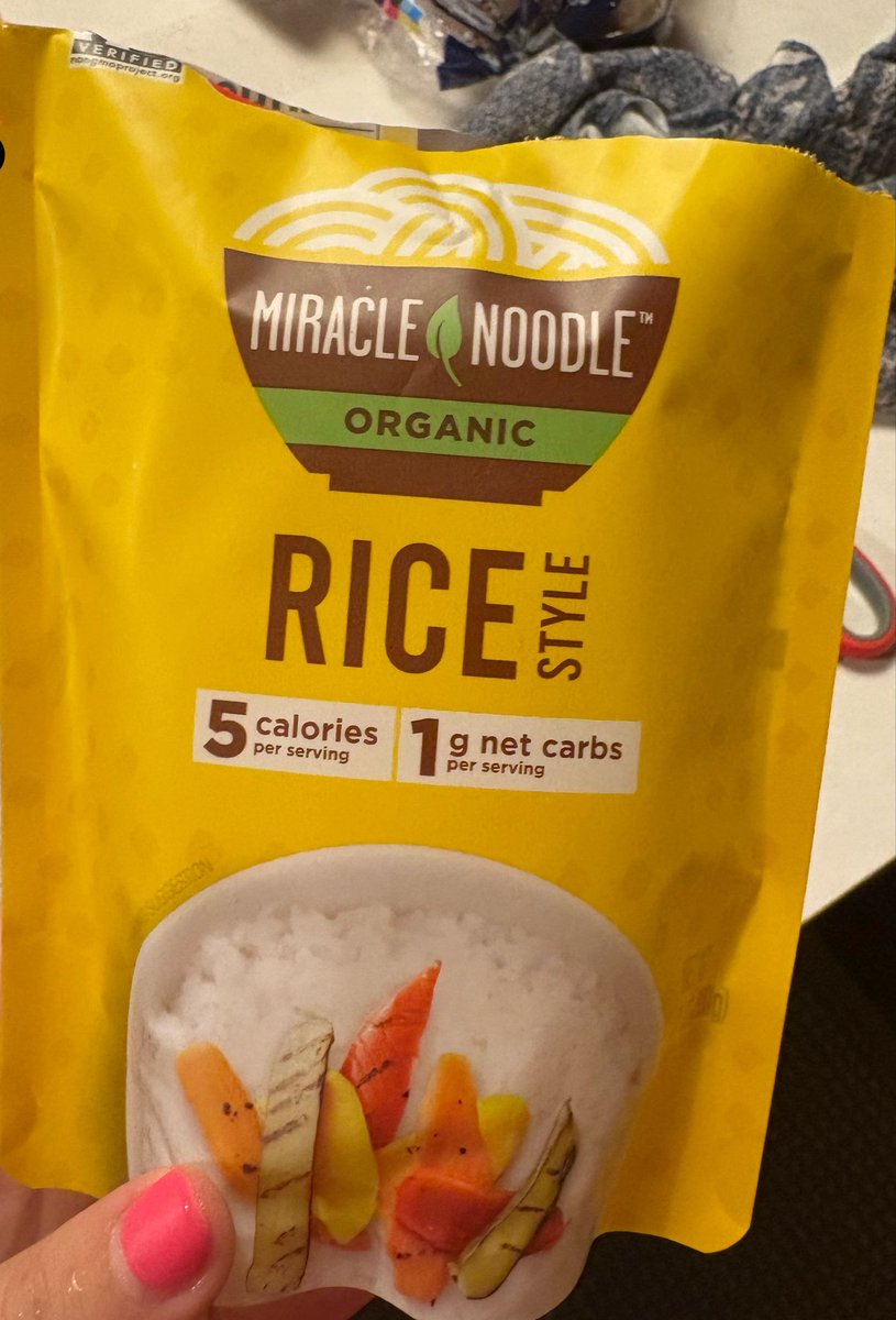 Jillybeanshater's tweet photo. Only 10 calories for the whole bag 🤯 https://t.co/wqy2O7bvxm