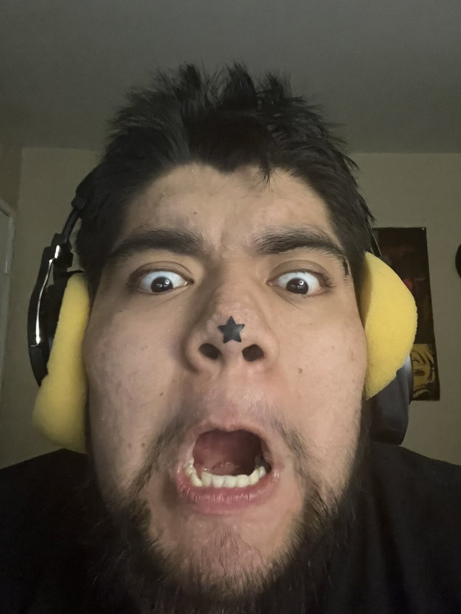 kevindaberry's tweet photo. A short 007 stream today won’t be a long one cause it is kinda late and I have work tomorrow 🫩

https://t.co/9GcOz2ro6D https://t.co/GNwheObTcF