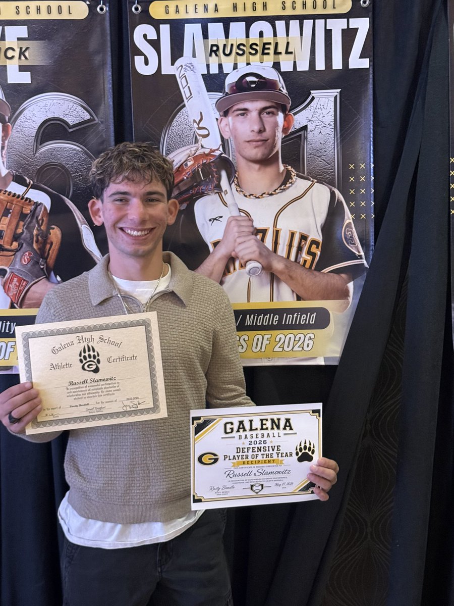 Slammy2026's tweet photo. Defensive player of the year.
#1 🫡
@Ottawa_Baseball 
@jmfreemyer https://t.co/14DlsPmeNS