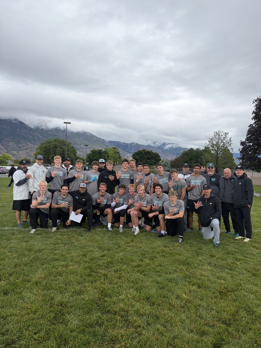 altondahl17's tweet photo. Had a great time competing against some tough teams this weekend at American Fork going 5-0 despite some rain @FHS_PHOEN1X @c_bangs @d_fiefia @ty_runyan84 @LukeMcGiven11 @ballersinutah https://t.co/3rCTPLpEXd