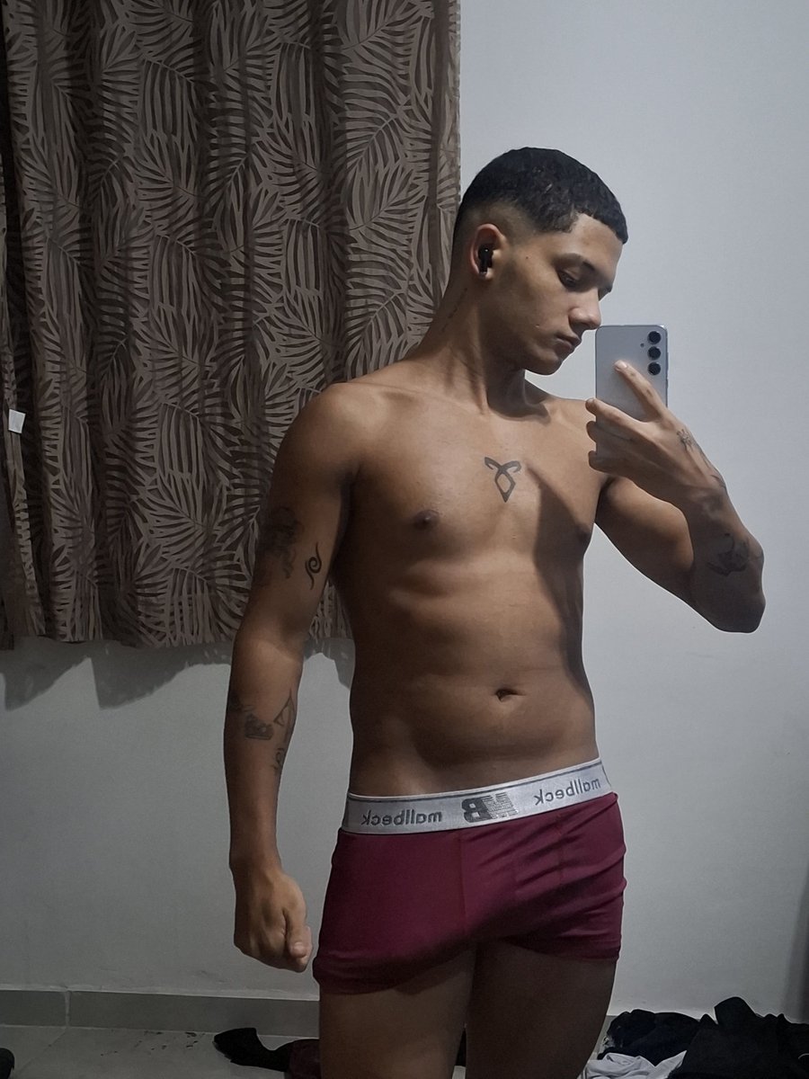 soysolanoo's tweet photo. Boa noite🫶 https://t.co/EM08jx3Cmh