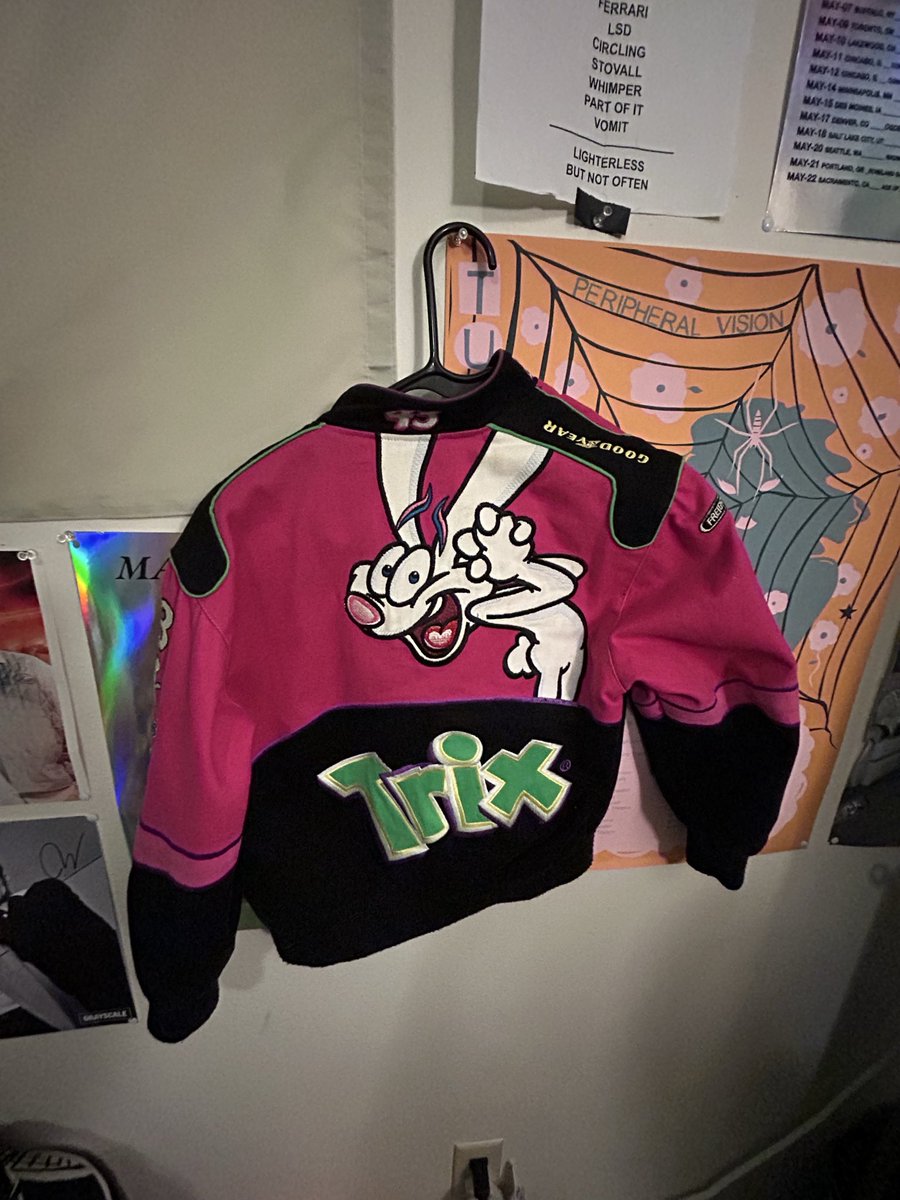 ghost_coochie's tweet photo. My dad got this jacket at a race in 2008(?) im going to the race in Michigan, do we think it’s a look or no? Obviously my arms grew a little bit but I still feel like it’s a cute fit #nascartwt https://t.co/8H1GYN5y7X