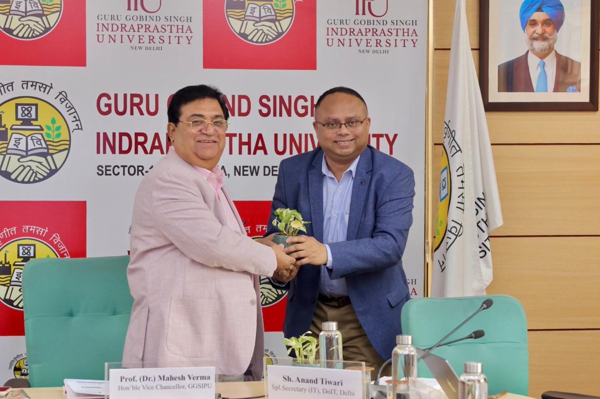 VCggsipu's tweet photo. Meaningful conversations on the future of Artificial Intelligence in India commenced with the inauguration of the IndiaAI Mission Workshop on AI Centres of Excellence and the AI CoE Stakeholder Consultation Meeting-Delhi Chapter at GGSIPU, Dwarka Campus. (1/4) https://t.co/SwlV9Yh72x