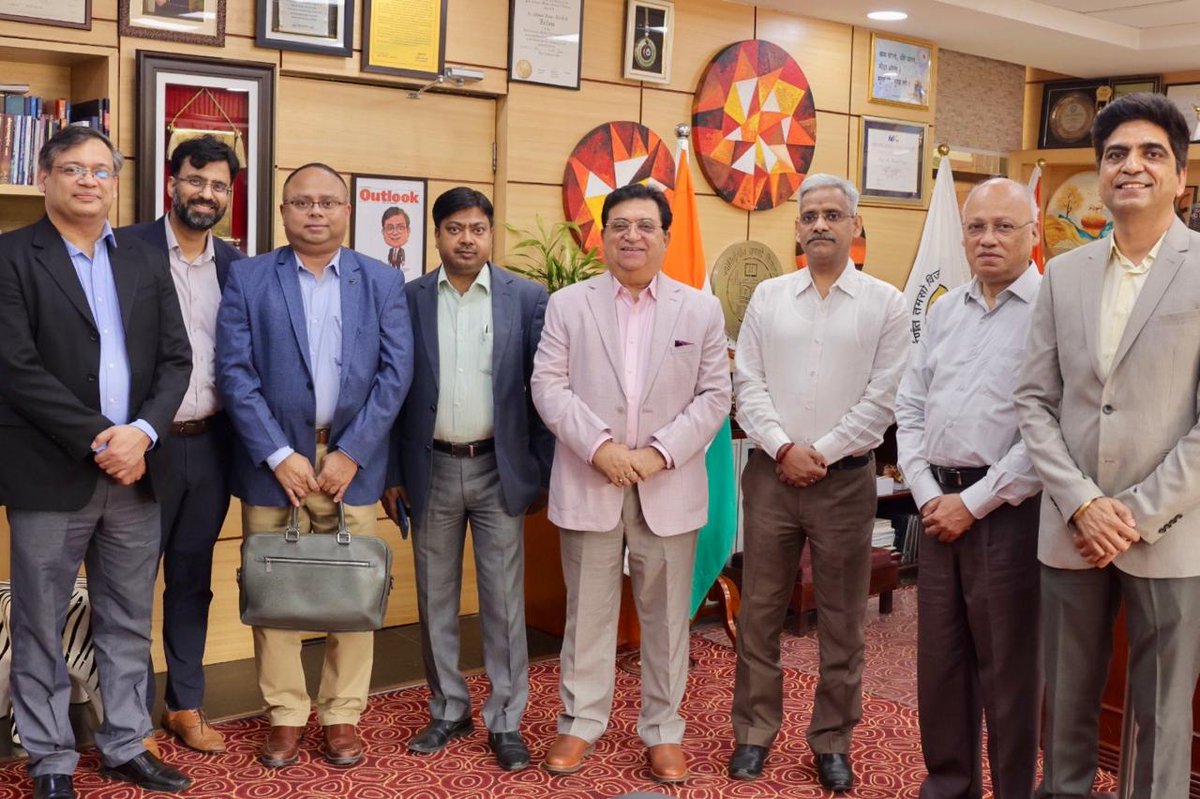 VCggsipu's tweet photo. Meaningful conversations on the future of Artificial Intelligence in India commenced with the inauguration of the IndiaAI Mission Workshop on AI Centres of Excellence and the AI CoE Stakeholder Consultation Meeting-Delhi Chapter at GGSIPU, Dwarka Campus. (1/4) https://t.co/SwlV9Yh72x
