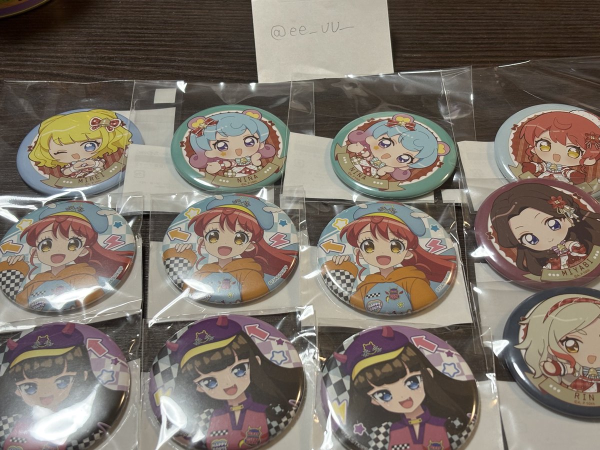 ee_uu__'s tweet photo. プリパラ アイカツ まるくじ 交換 譲渡

譲  画像のもの

求  希望額＋送料＞ドロシー レオナ ガァルル

PayPay、郵送のみ📮
お値段提示お願いします🙇🏻‍♀️

お気軽にお声掛けください🙌🏻 https://t.co/uthvtKHBbC