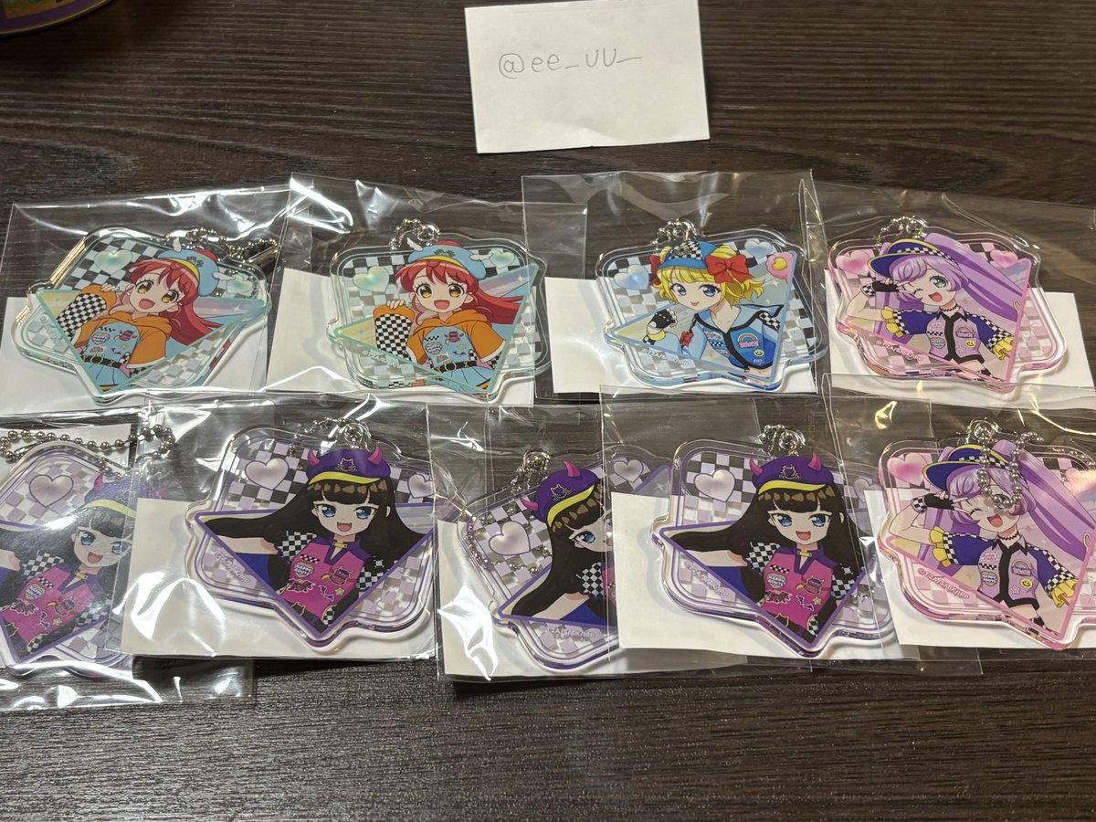 ee_uu__'s tweet photo. プリパラ アイカツ まるくじ 交換 譲渡

譲  画像のもの

求  希望額＋送料＞ドロシー レオナ ガァルル

PayPay、郵送のみ📮
お値段提示お願いします🙇🏻‍♀️

お気軽にお声掛けください🙌🏻 https://t.co/uthvtKHBbC