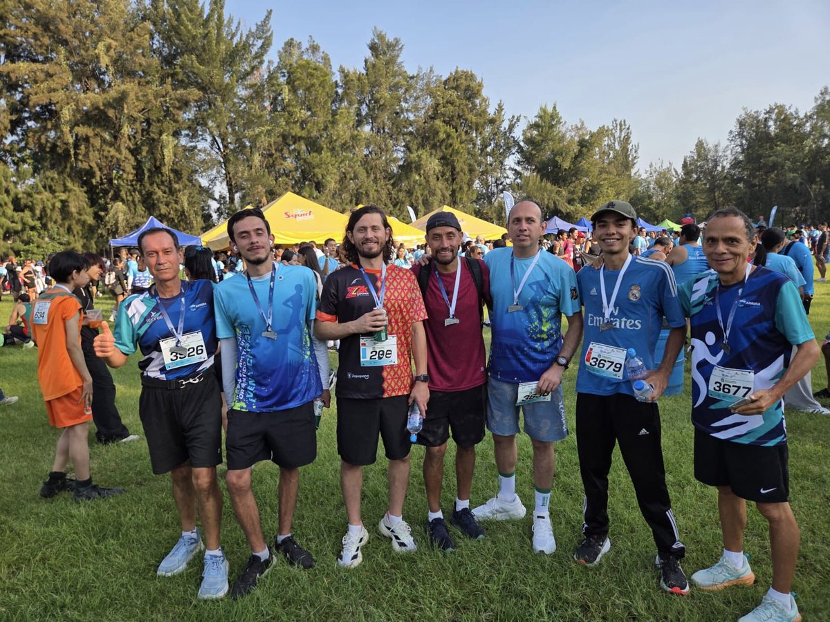 EAP1723's tweet photo. Carrera 8 seminario de GDL 🏃🏼🏃🏻‍♀️🏅😎🍻 https://t.co/bg3lyrUgLj