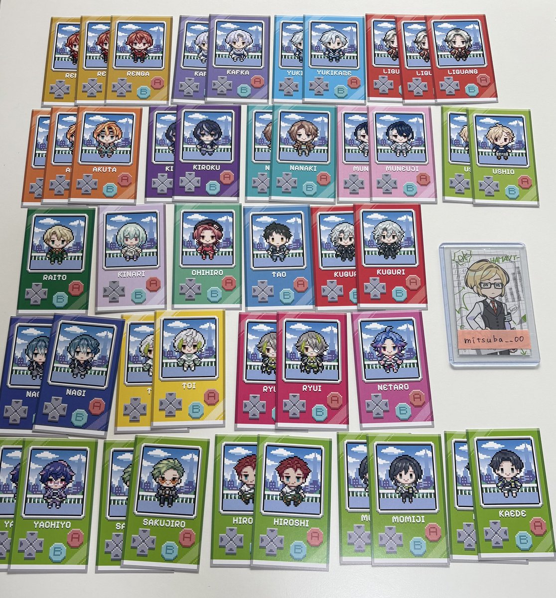 mitsuba__00's tweet photo. 【交換】エイトリ 18TRIP アニメイトフェア 特典

求:生行
譲:練牙 可不可 雪風 礼光 あく太 季肋 七基 宗氏 潮 來人 幾成 千弥 太緒 潜 凪 糖衣 琉衣 子タろ 也千代 朔次郎 ダニエル 椛 楓

郵送での交換 1枚〜◎
検索からでもお気軽にお声掛けください🍀 https://t.co/PKBJ24CV0M