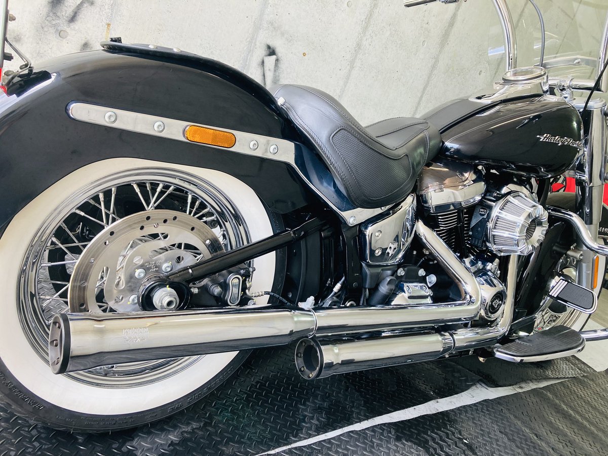 OldSalt0106's tweet photo. #バイク洗車Shine
横浜市戸塚区南舞岡1-10-62
Harley-Davidson FLDE
ガラス系ポリマーコ-ティングをさせて頂きました。
リピーターのお客様お越し頂きありがとう　
御座います。
#手洗洗車
#泡洗車
#綺麗なバイク
#大型バイク
#ばいくが好きな人と繋がりたい 
#ばいくのある風景 
#ばいくのある生活 https://t.co/sVPGRSV43C