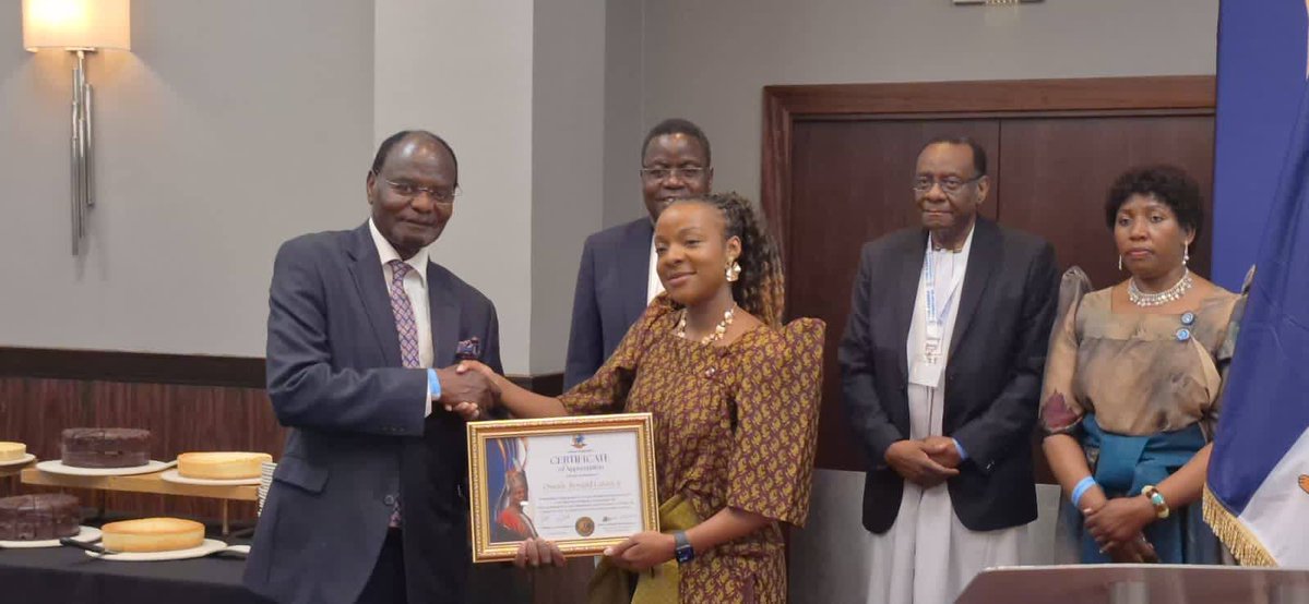UKBuganda's tweet photo. Kabaka foundation (UK chapter) ejaguzza okuweza emyaka 30
Omukolo gutegekeddwa ku Royal National Hotel e London mu Bungereza, okujaguza ebituukiddwako mu myaka 30 okuva Ssaabasajja Kabaka atandikawo ekitongole kino.
Ettabi lye Bungereza nalyo lijaguzza okuweza emyaka 30 . https://t.co/dULp9zrfc5