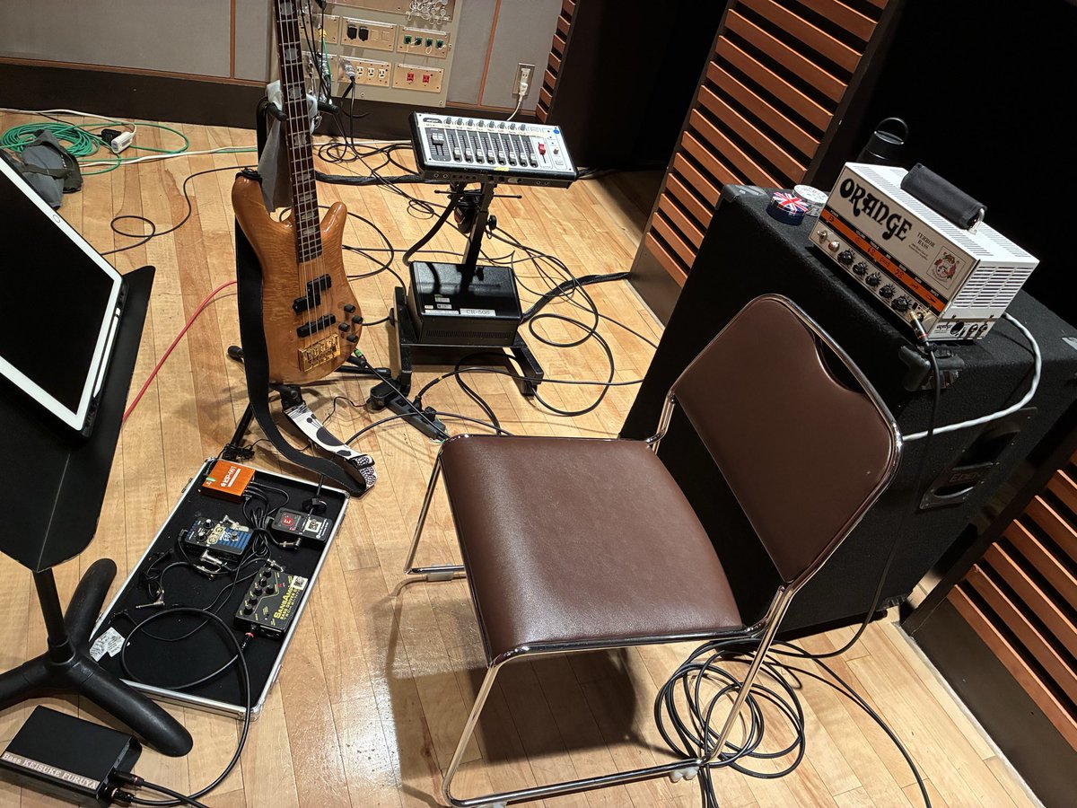Keisuke_Furuya's tweet photo. 本日は劇伴RECでした。
ブラスも弦も木管もセーノで録音っ！
とても楽しかったです！ https://t.co/XLwn1V3cXW