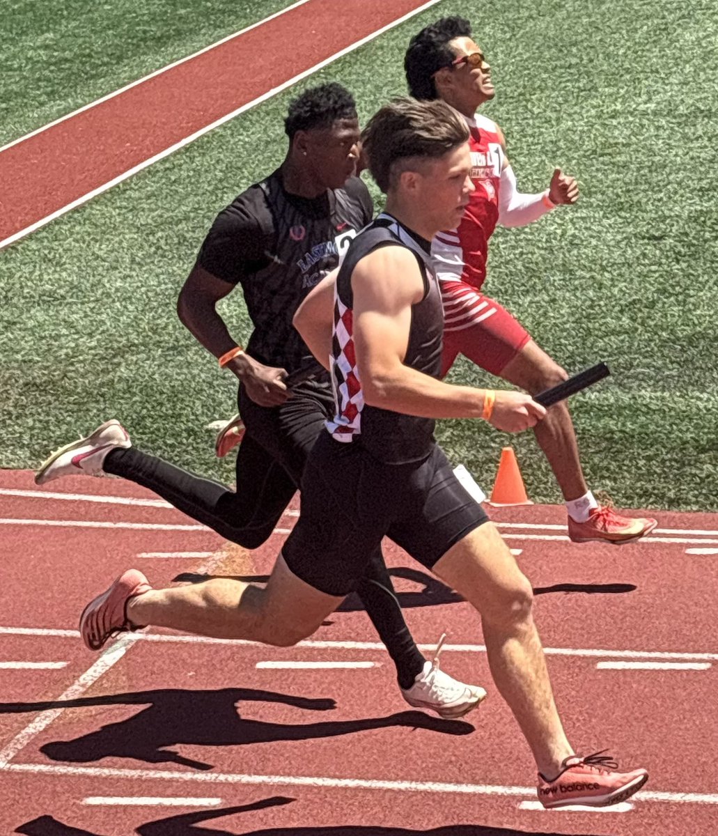 AlderAthletics's tweet photo. Boys Track &amp; Field @AlderTrack_XC finished up a great weekend in the Regional Meet, earning 4th overall as a team in the Regional, Placing in 7 Events, and advancing to the State Meet in 7 events. 
4x800 - 1st 
3200 - 1st &amp; 4th
4x400 - 6th 
1600 - 2nd &amp; 4th 
800 - 5th
@AlderHS https://t.co/q70N5WHvWI