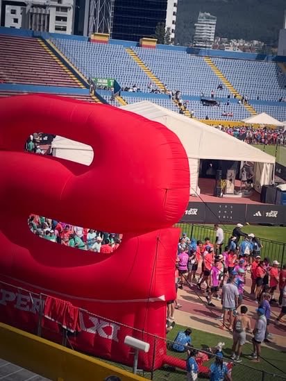 dan_mues's tweet photo. #quito15krace2026
#dia #running #go 
🇪🇨😃💪 🏃‍♂️ 🔊✔️ https://t.co/RxGXiOrSKc