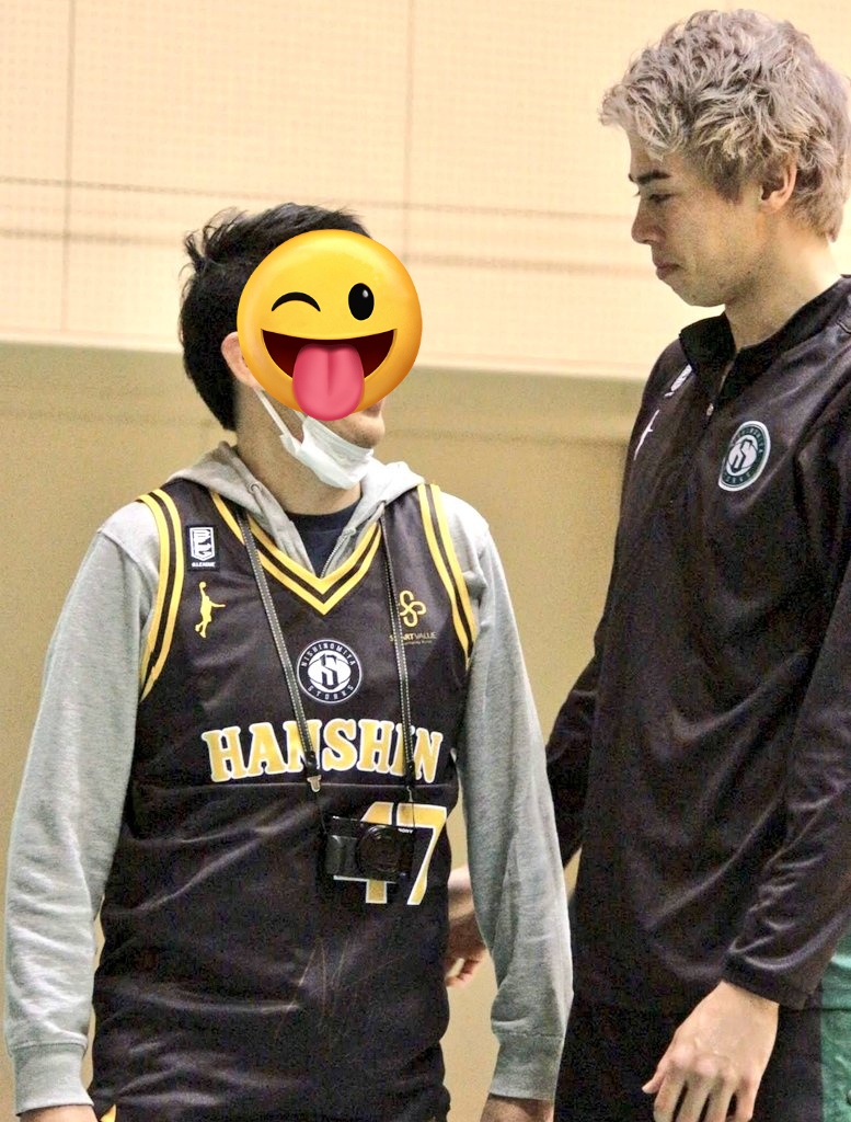 centerkitamura's tweet photo. ちなみにストークスオークションで初めて10万円を超えたのは2020年1月の阪神タイガースコラボユニ、土屋アリスター時生選手です
落札金額：123,456円
落札者：自分
(自分調べ、2017年以前のデータは怪しい)
#激しかった時生推しおじさん達の戦い https://t.co/7DQ7jZf4h1