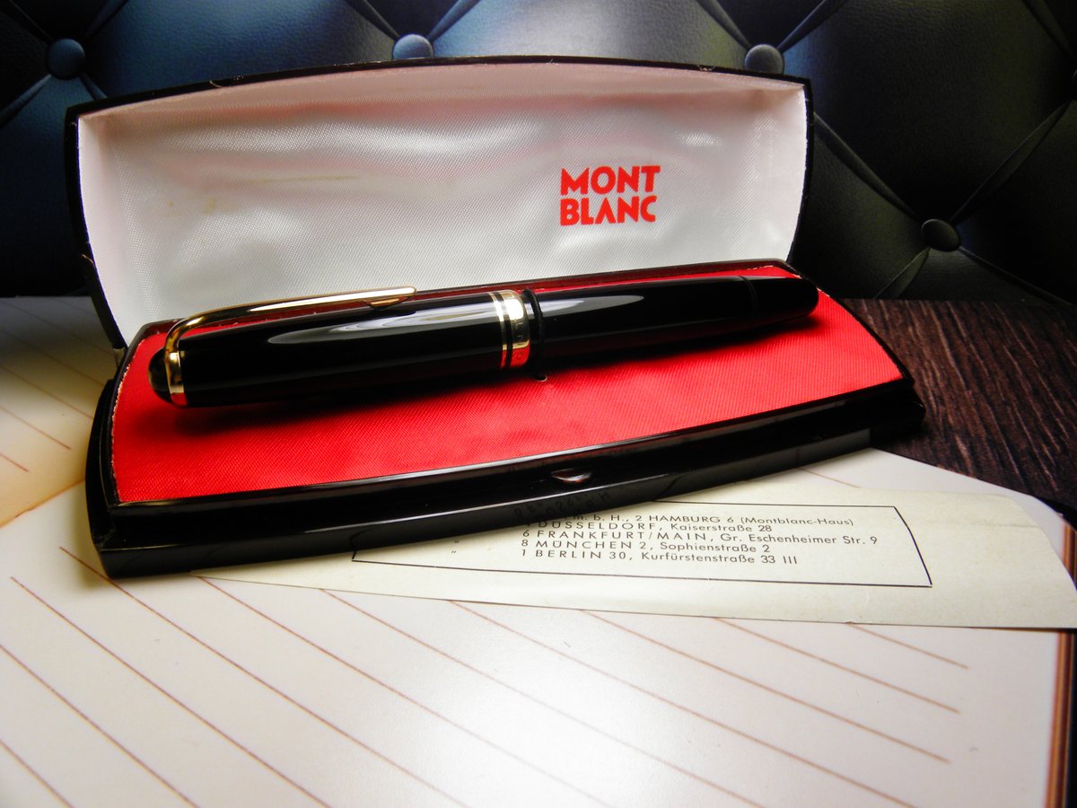 yesteryearsfp's tweet photo. Vintage Black "Montblanc 256" Fountain Pen in Box-14K Gold Nib-Germany 1957-1959

https://t.co/okXp0Ekjpu https://t.co/McWTC4dCPL
