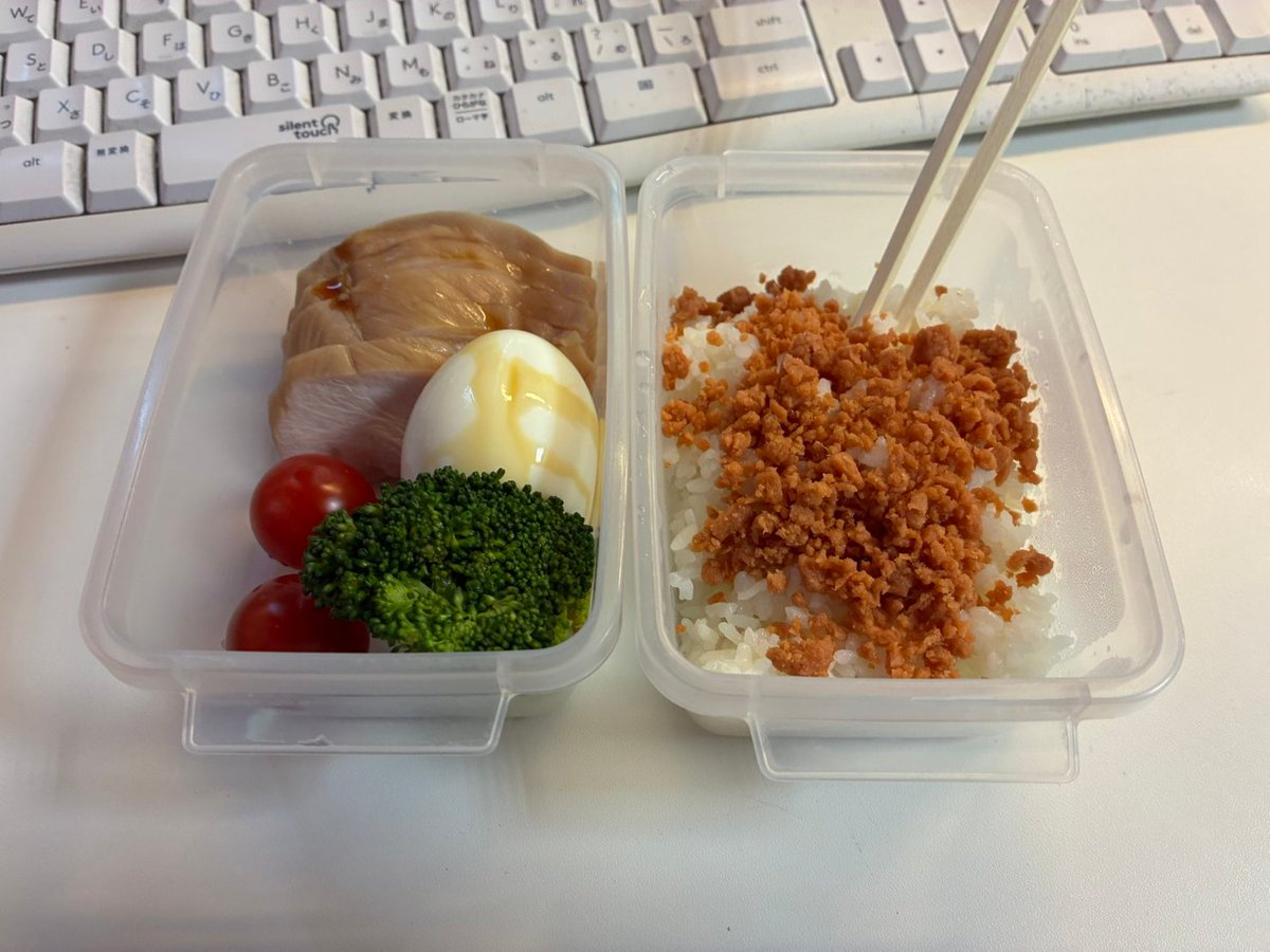 x_hips's tweet photo. おはようございます

食事管理を始めて気づけば−7kg達成

ラーメン好きなのに、最近食べてません🤣

ゆるーく継続します💪 https://t.co/P8H9WlMsZi