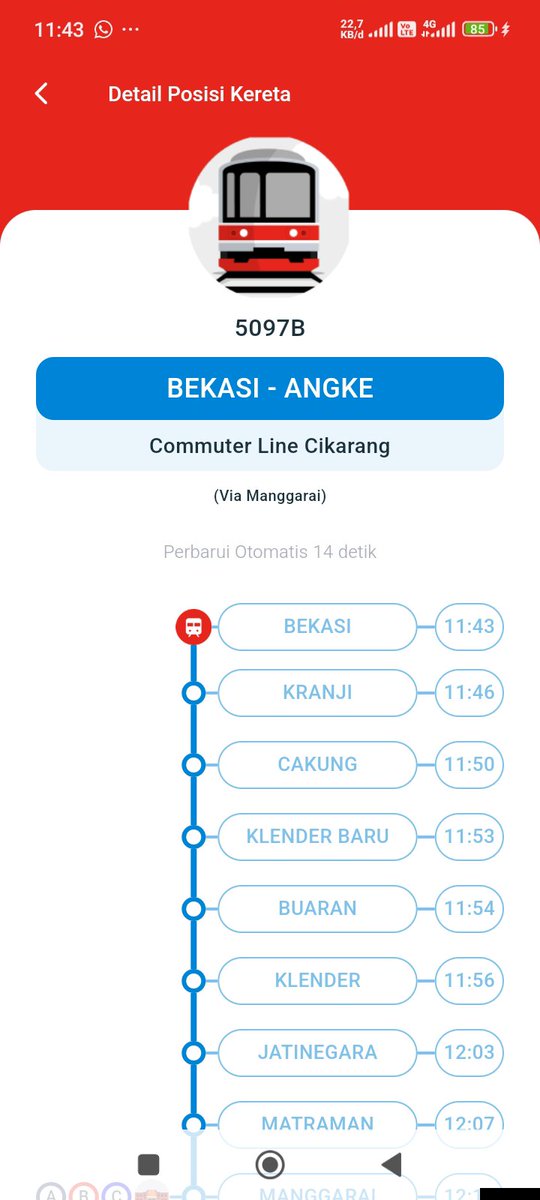 CharacterofR's tweet photo. @CommuterLine gak pernah sesuai jadwal lu najis padahal tadi yang jalur 7 itu jam 11.40 jalan didalam kereta juga udah di annoucer, tapi yang jalan duluan malah yang jalur 5 yang seharusnya itu berangkat dari Bekasi jam 11.46, goblok goblok dasar gak pernah sesuai jadwal EMG 😒 https://t.co/alJpCwKv29
