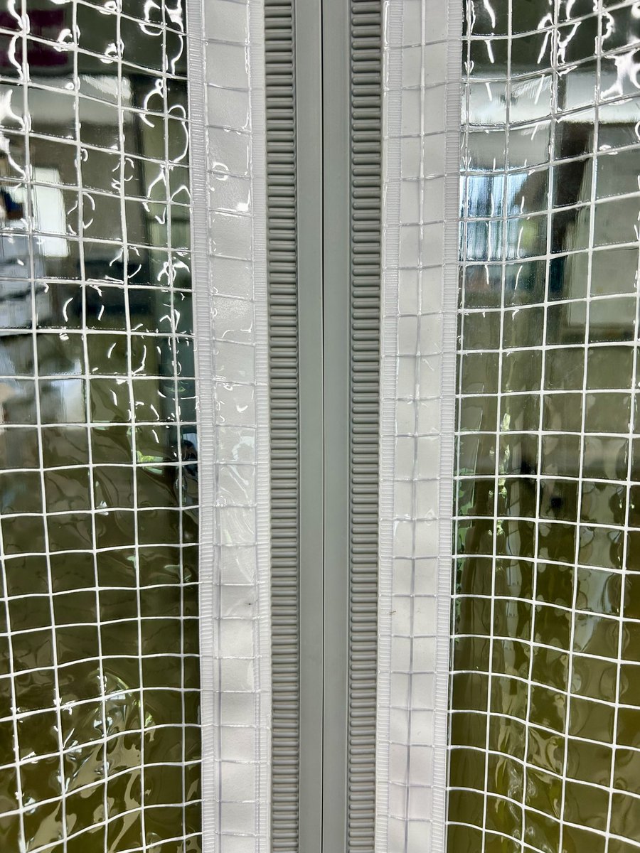 taguchivinyl's tweet photo. こんにちは！ナナです🌼

◯間仕切りカーテン◯

田口ビニルでは、個々のお客様のご要望に合わせて
サイズ・効果・色 etc. 様々なものを製作しています。 https://t.co/2gWXnEk51v