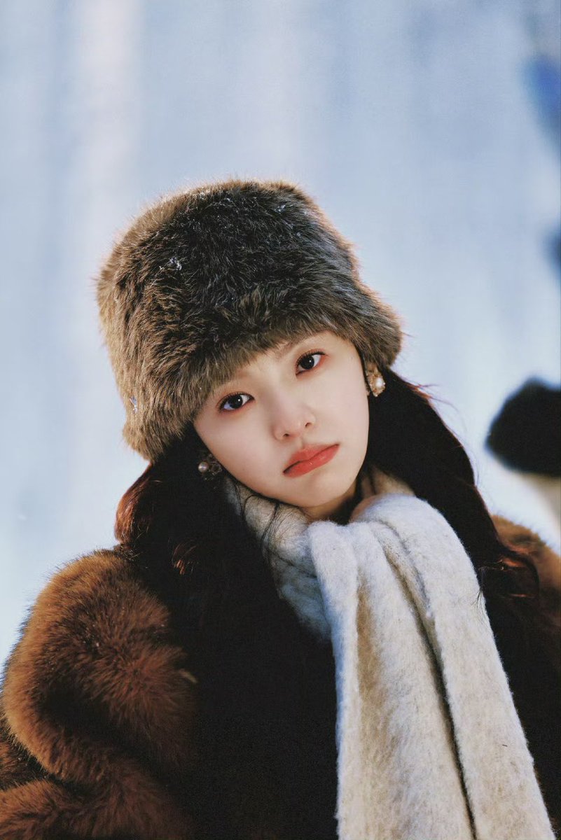 le__1019's tweet photo. 비슷한 모자인데 느낌 또 완전 다름… https://t.co/ddzRZKCHkm
